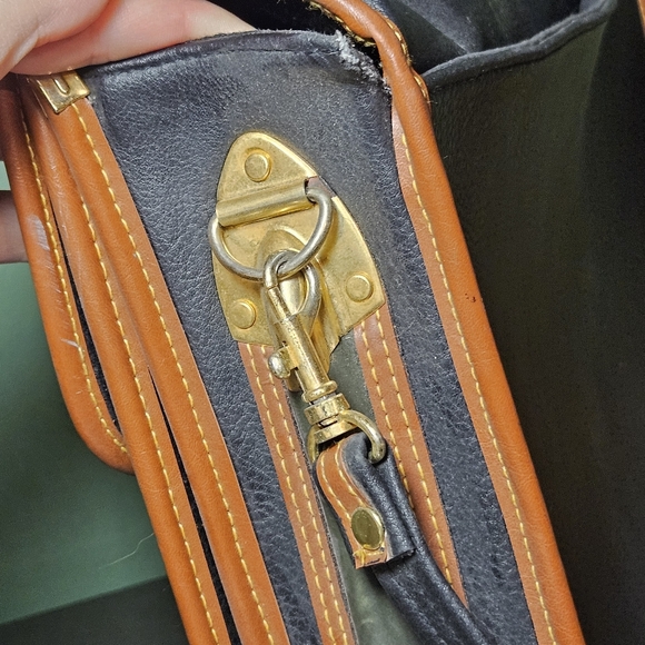 Leather Alba Breifcase Purse - Picture 8 of 10